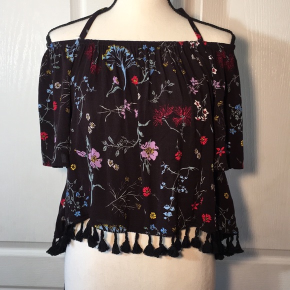 Audrey 3+1 Tops - Audrey 3 + 1  off the shoulders floral top